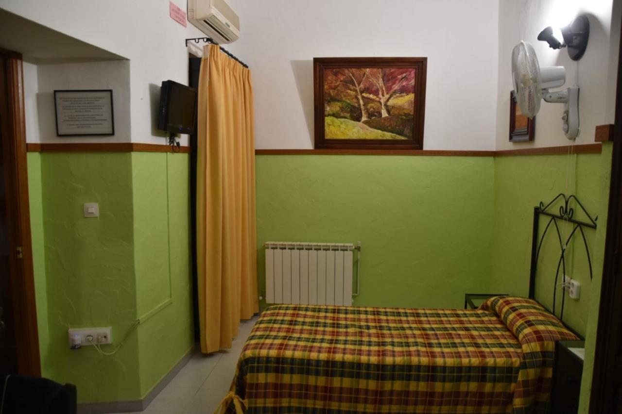 Hostal Manolo El Puerto de Santa María Exteriör bild