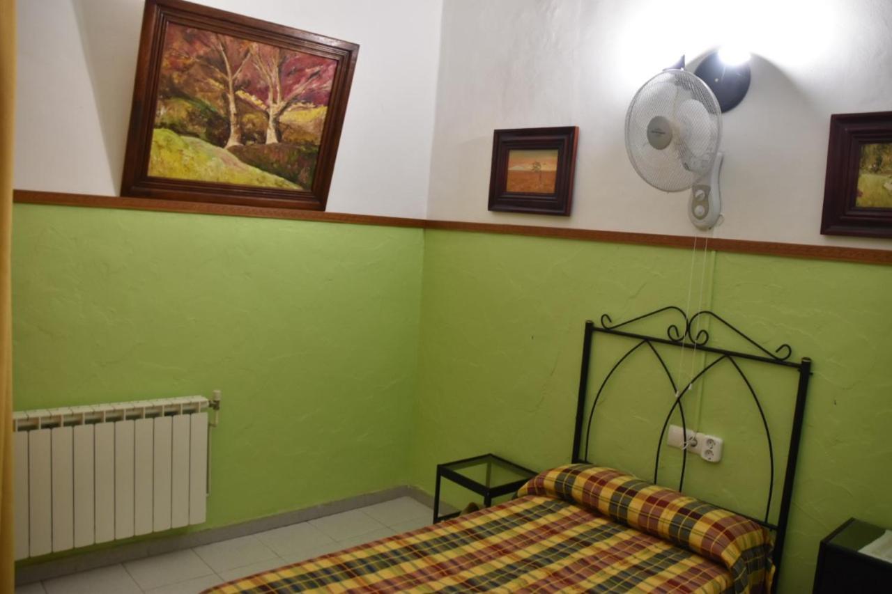Hostal Manolo El Puerto de Santa María Exteriör bild